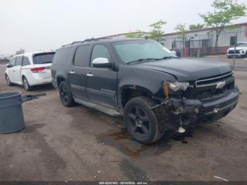  Salvage Chevrolet Suburban 1500