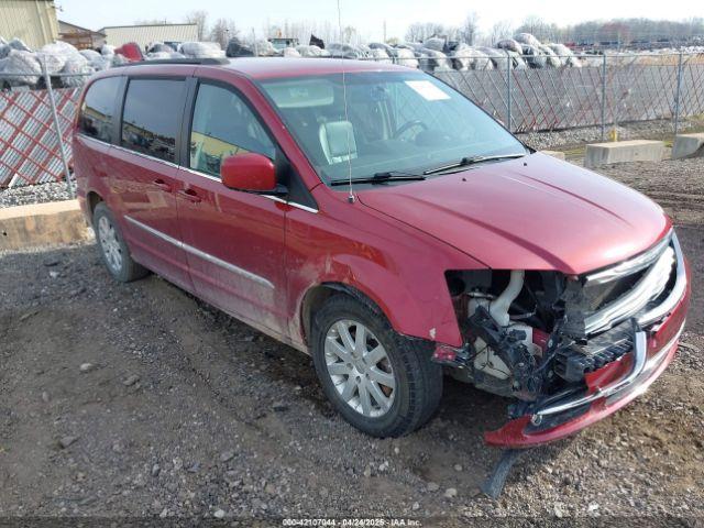 Salvage Chrysler Town & Country