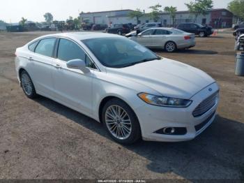  Salvage Ford Fusion