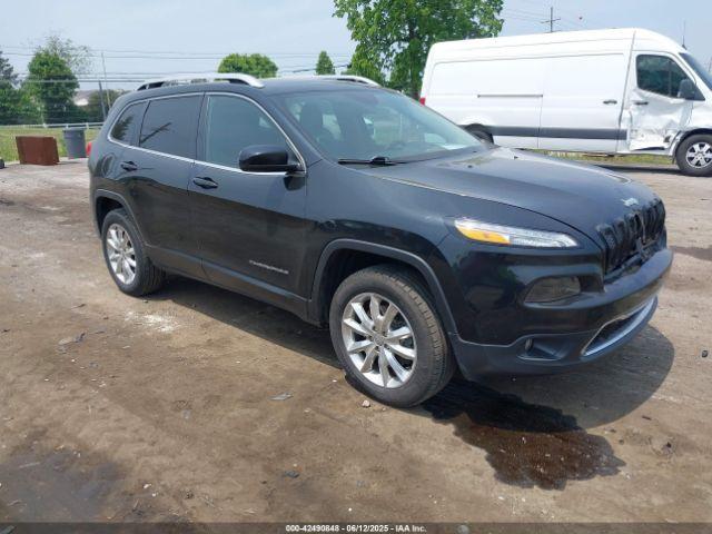  Salvage Jeep Cherokee