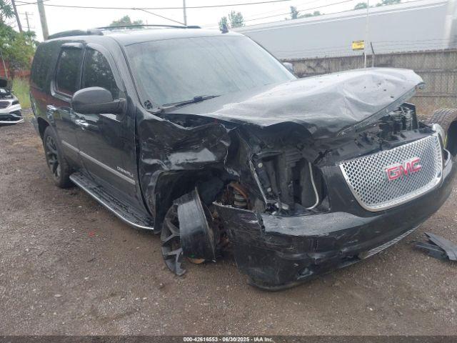  Salvage GMC Yukon
