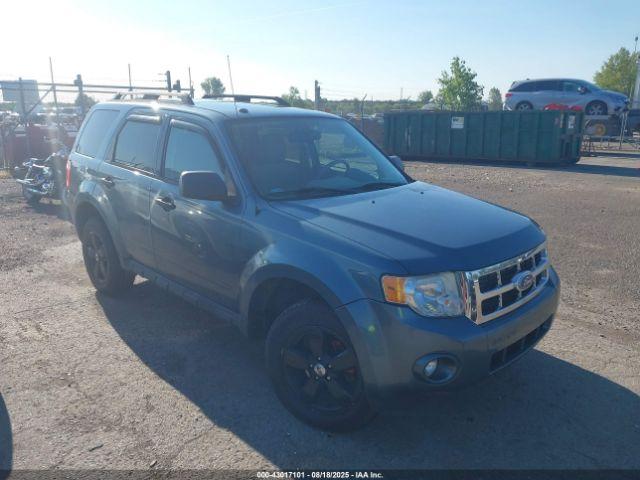  Salvage Ford Escape