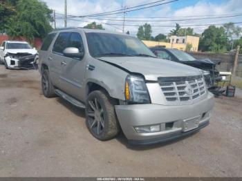  Salvage Cadillac Escalade