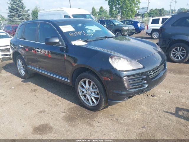  Salvage Porsche Cayenne