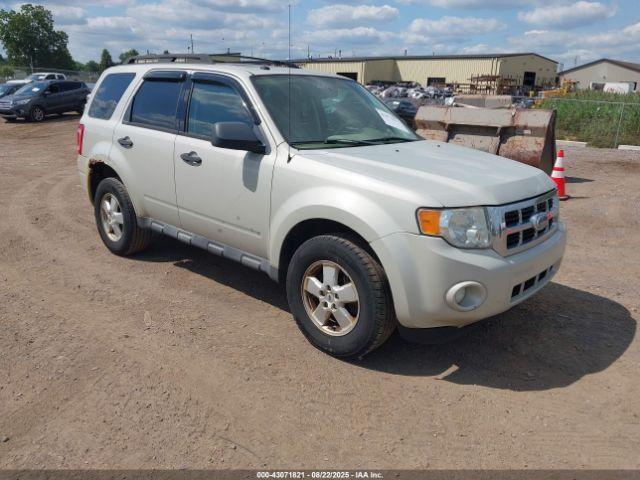  Salvage Ford Escape