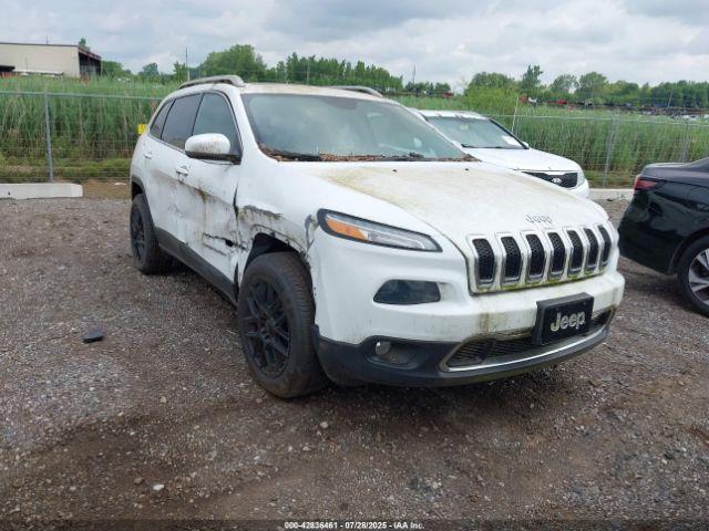  Salvage Jeep Cherokee
