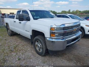  Salvage Chevrolet Silverado 2500