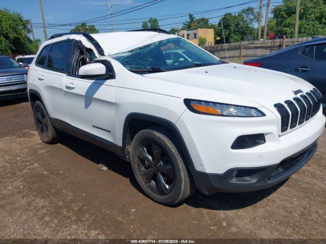 Salvage Jeep Cherokee