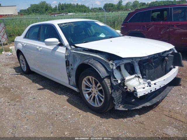  Salvage Chrysler 300