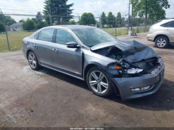  Salvage Volkswagen Passat