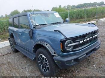  Salvage Ford Bronco