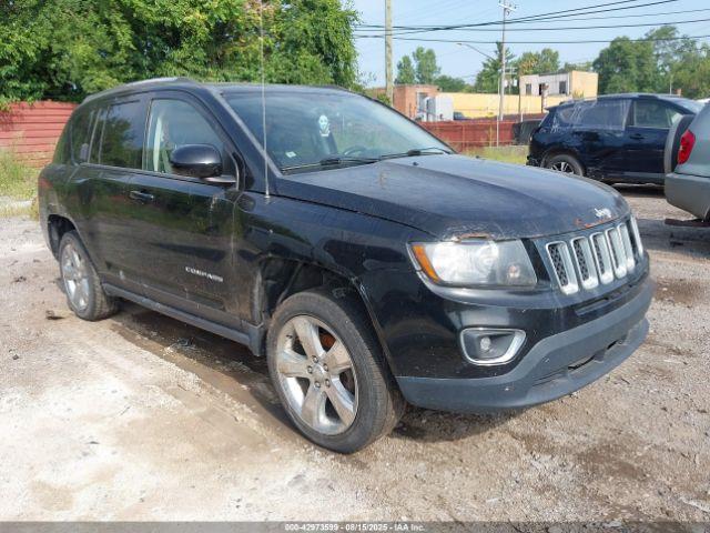  Salvage Jeep Compass