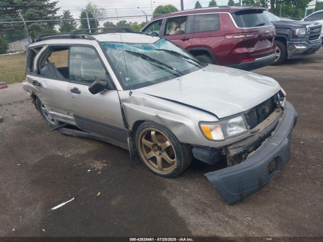  Salvage Subaru Forester