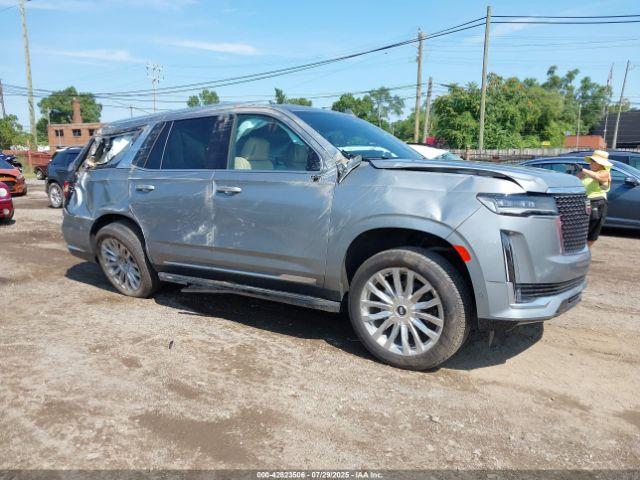  Salvage Cadillac Escalade