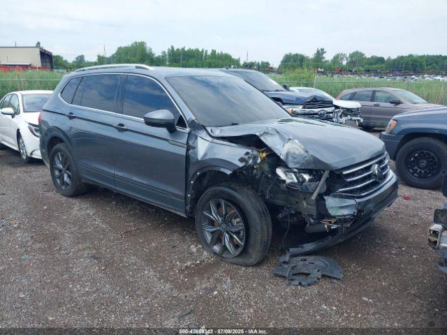  Salvage Volkswagen Tiguan