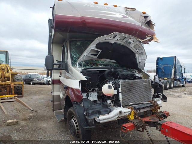  Salvage Mercedes-Benz Sprinter 3500