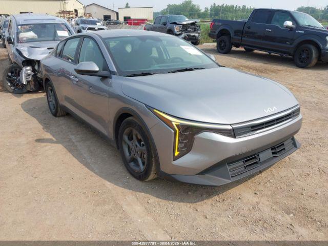  Salvage Kia K4
