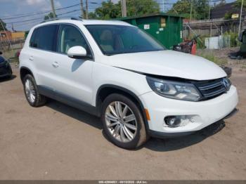  Salvage Volkswagen Tiguan