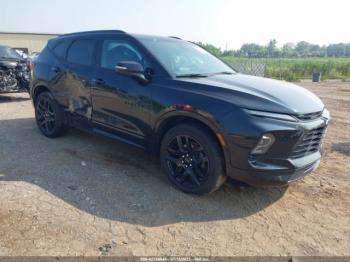  Salvage Chevrolet Blazer