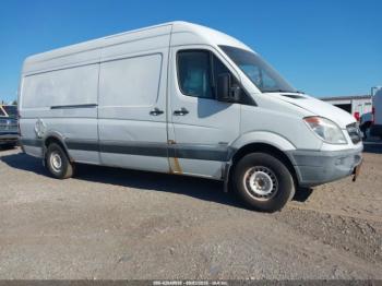  Salvage Mercedes-Benz Sprinter 2500