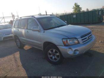  Salvage Toyota Highlander