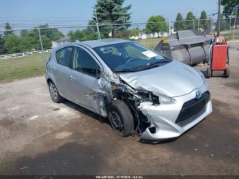  Salvage Toyota Prius c