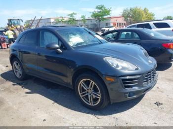  Salvage Porsche Macan