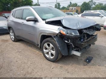  Salvage Jeep Compass