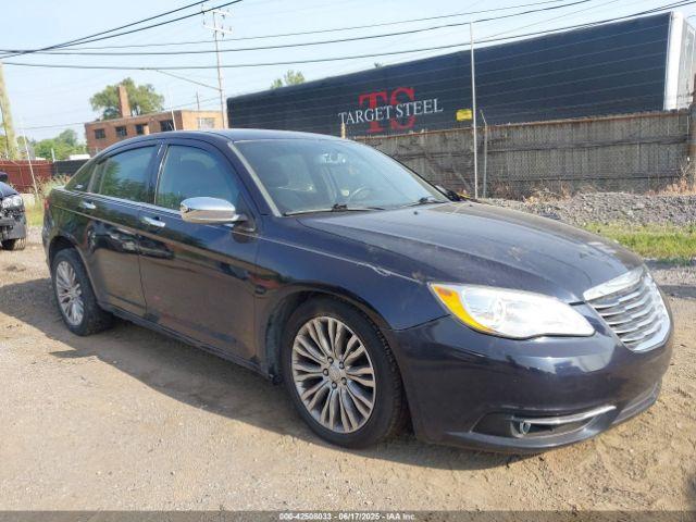  Salvage Chrysler 200