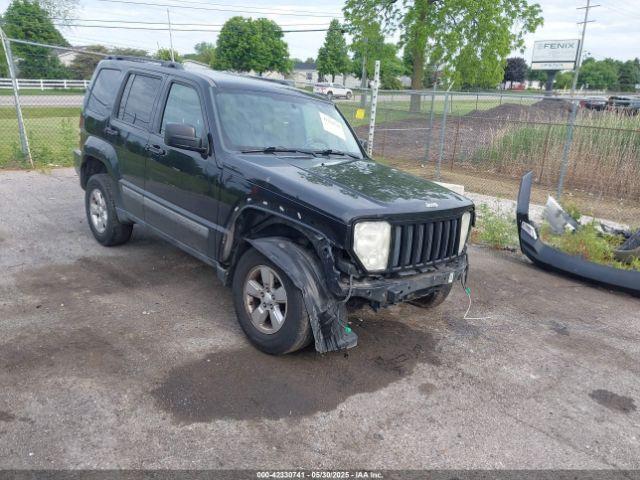  Salvage Jeep Liberty