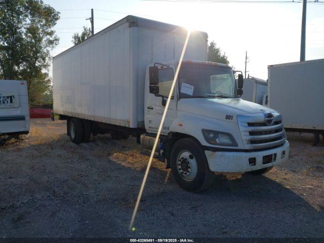  Salvage Hino 258 268