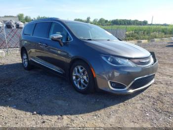  Salvage Chrysler Pacifica