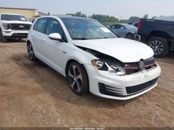  Salvage Volkswagen Golf