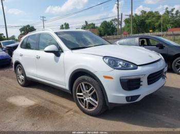  Salvage Porsche Cayenne