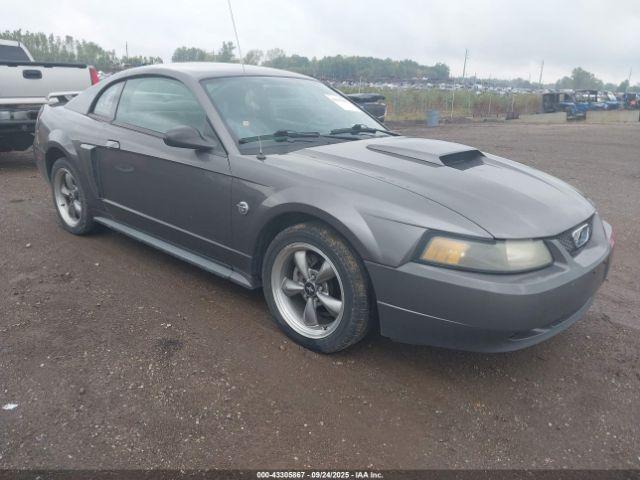  Salvage Ford Mustang