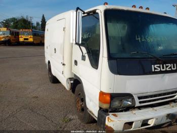  Salvage Isuzu Npr