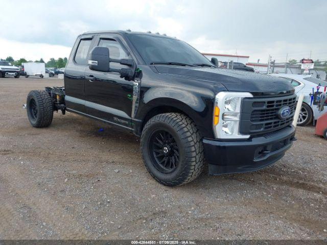  Salvage Ford F-350