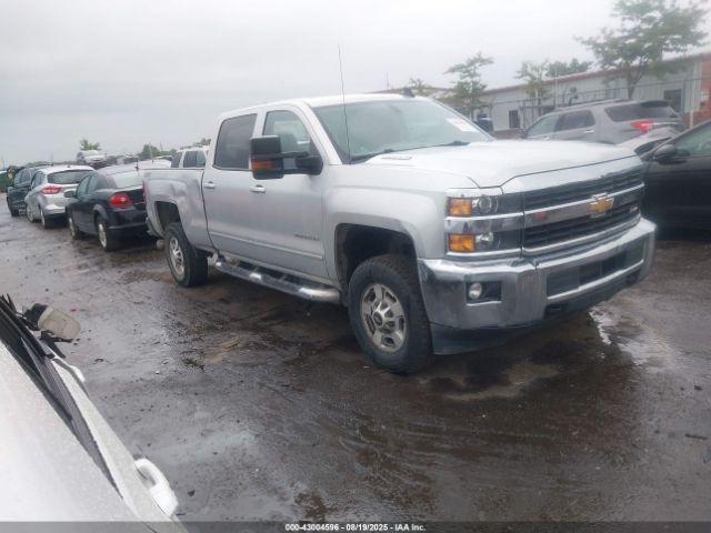  Salvage Chevrolet Silverado 2500