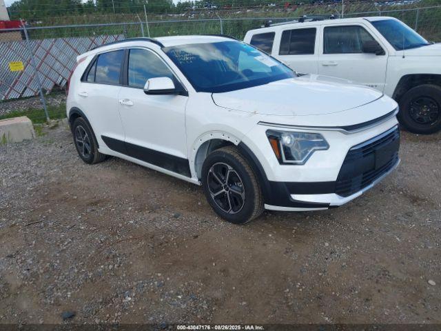  Salvage Kia Niro