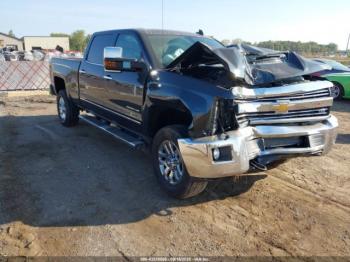  Salvage Chevrolet Silverado 2500