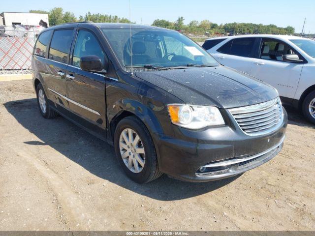  Salvage Chrysler Town & Country