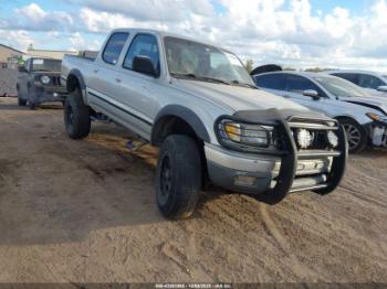  Salvage Toyota Tacoma