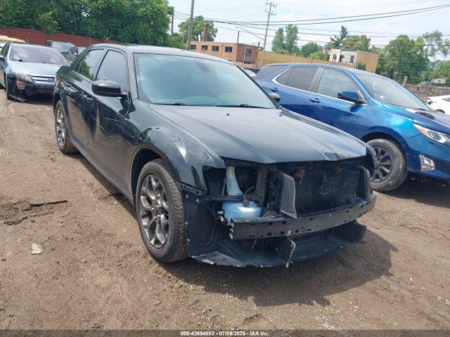  Salvage Chrysler 300