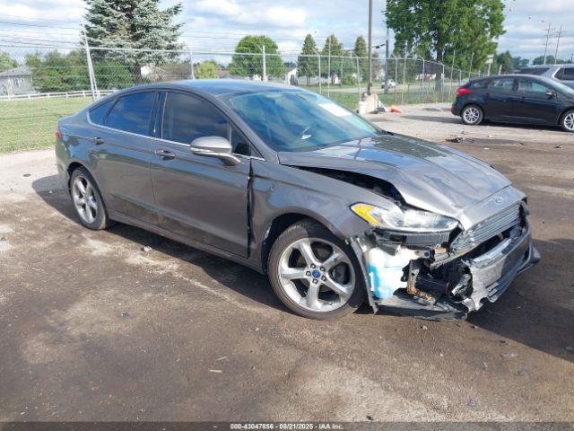  Salvage Ford Fusion
