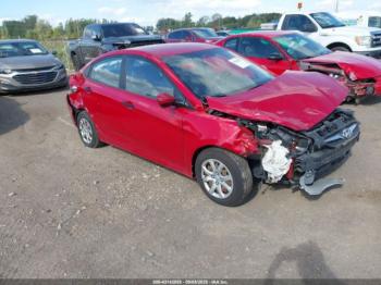  Salvage Hyundai ACCENT