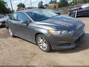  Salvage Ford Fusion