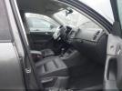 Volkswagen Tiguan S Image 14