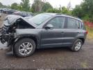 Volkswagen Tiguan S Image 11