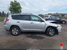 Toyota RAV4 Image 10