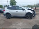 Toyota RAV4 Le Image 12